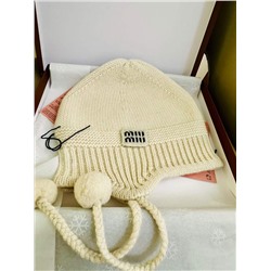 Новая коллекция женских шерстяных шапок  Mi*u Mi*u 🩷