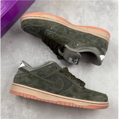 SB Dunk Low Pro