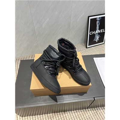 Зимние ботинки