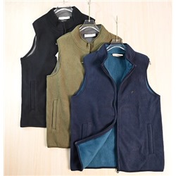 Мужской флисовый жилет воротником-стойкой