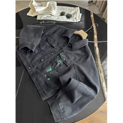 Женская джинсовая куртка с принтом в виде граффити