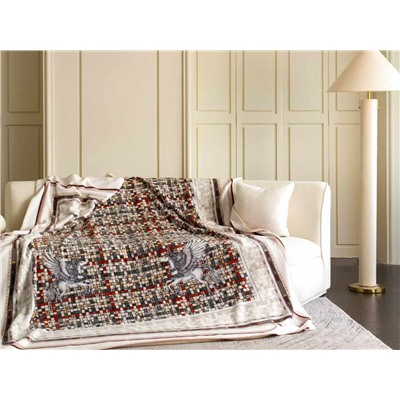 Нежный велюровый плед