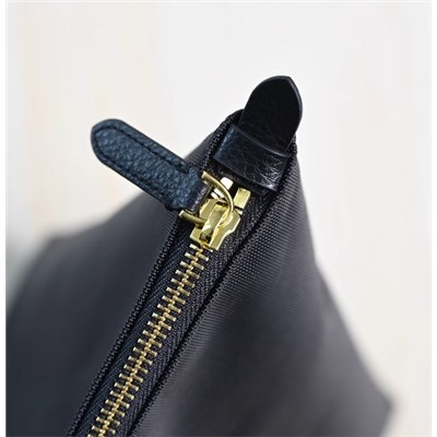 Стильная сумка-мессенджер с нейлоновым покрытием RALPH LAURE*N