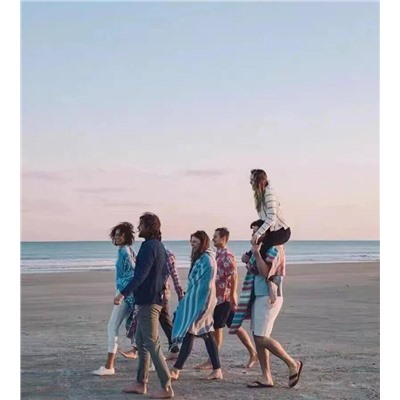 Большое пляжное покрывало Fahert*y по выгодной цене от американского бренда, экспорт