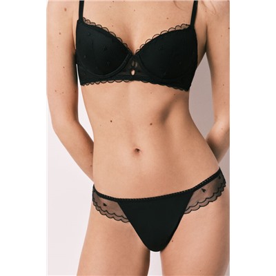 Braga brasileña tul bordado negro