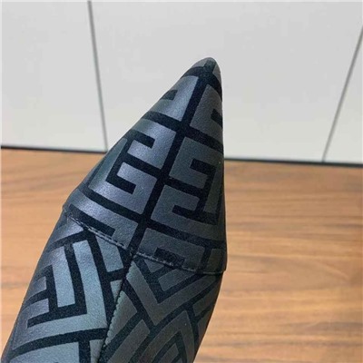 Модные ботинки с квадратной пряжкой  БАЛЬМА*Н