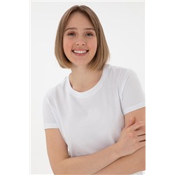 Kadın Beyaz Bisiklet Yaka Basic Tişört