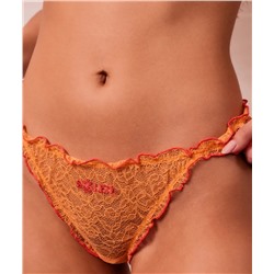 Encaje con bordado tanga