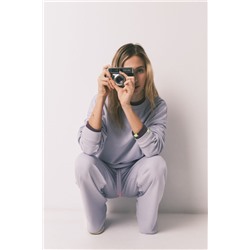 Pantalón largo flare felpa lila