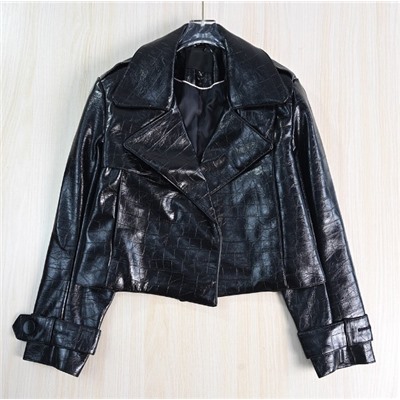 Женская куртка с черепаховым узором из искусственной кожи