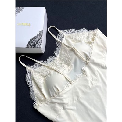 Изысканный комплект нижнего белья / женская пижама   ЛА ПЕРЛ*А
