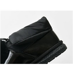 Не могу распознать бренд🙈 модные короткие дутики✔️ вставки из натуральной кожи ✔️ натуральная шерсть ( включая стельку) и с помпонами из кроличьего меха