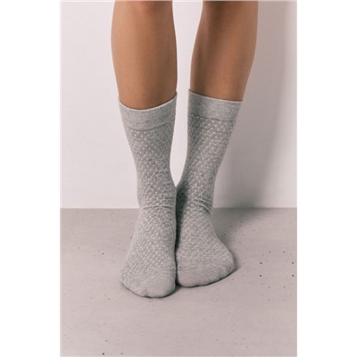 Calcetines largos gris textura malla