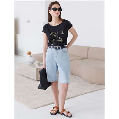 Нарядная футболка с блестящим принтом