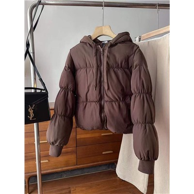 Женская теплая укороченная куртка Н*М