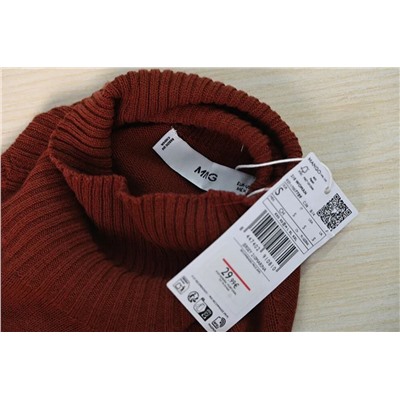 Повседневный трикотажный свитер с высоким воротником МАНГ*О