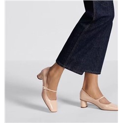 Женские туфли с жемчужиной