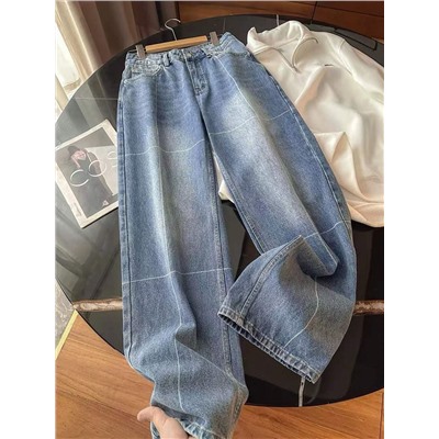 Женские очень мягкие джинсы с выделенным геометрическим рисунком АЛЕКСАНДР ВАН*Г