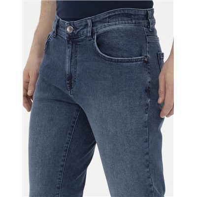 Lacivert Straight Fit Jean Pantolon