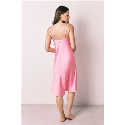 Camisón midi tirantes satén rosa