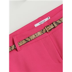 Zigarettenhose mit Gürtel