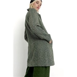 Abrigo paño verde zigzag