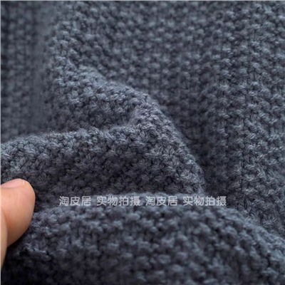 Женский кардиган с металлическими пуговицами и имитацией нагрудного кармана  Н*М