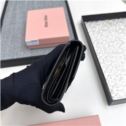 Небольшой кошелек  Mi*u Mi*u