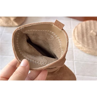 Сапожки для девочек