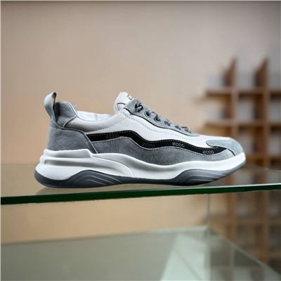 Кроссовки ECC*O