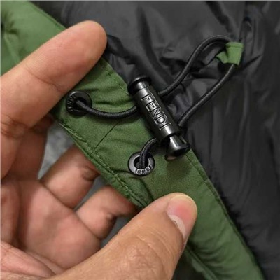 Мужской пуховик  FEND*I