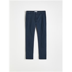 Chinohose mit hohem Baumwollanteil