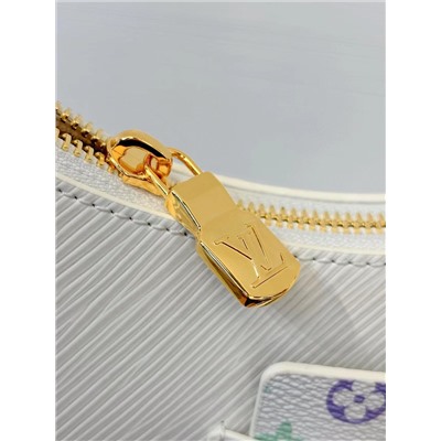 Сумка натуральный импортная кожа  топ