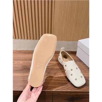 Женские закрытые туфли на плоской подошве  ХЛО*Э