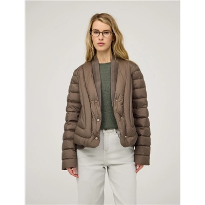 Коричневая стеганая куртка
