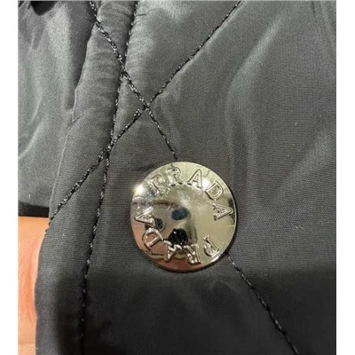 Мужская куртка  ПРАД*А