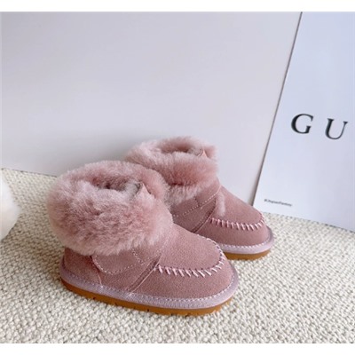 Детские ботинки