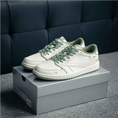 Кроссовки  ad 1:1