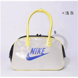 Классная спортивная сумка в ретро стиле Nik*e