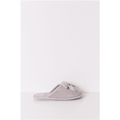 Zapatillas cerradas chenilla gris
