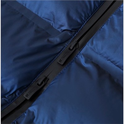 Модная блестящая стеганая куртка