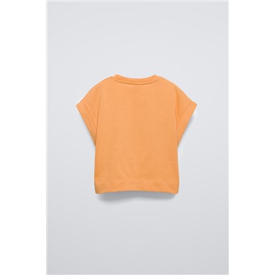 T-SHIRT WITH TURN-UP SLEEVES