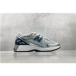 Кроссовки New Balanc*e N*B 1906R серебристо-белого цвета