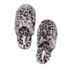 VICTORIA'S SECRET Closed Toe Faux Fur Slipper