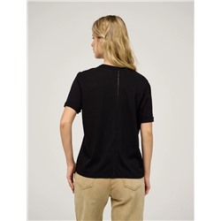 Черная футболка "Мережка"