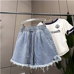 Джинсовые шорты