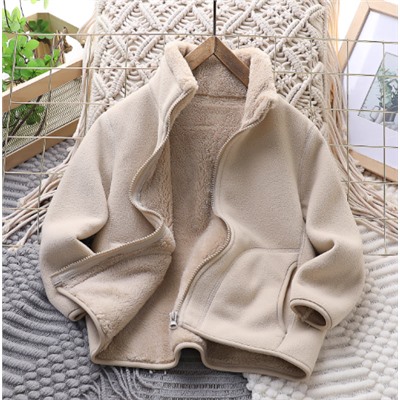 Флисовая кофта с капюшоном