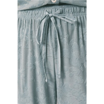 Pijama camisero largo jacquard floral verde