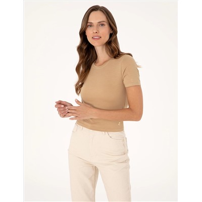 Kum Regular Fit Crop Tişört