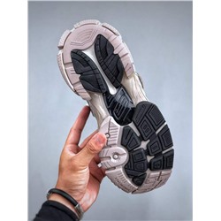 Кроссовки BALENCIAG*A Runner Sneaker